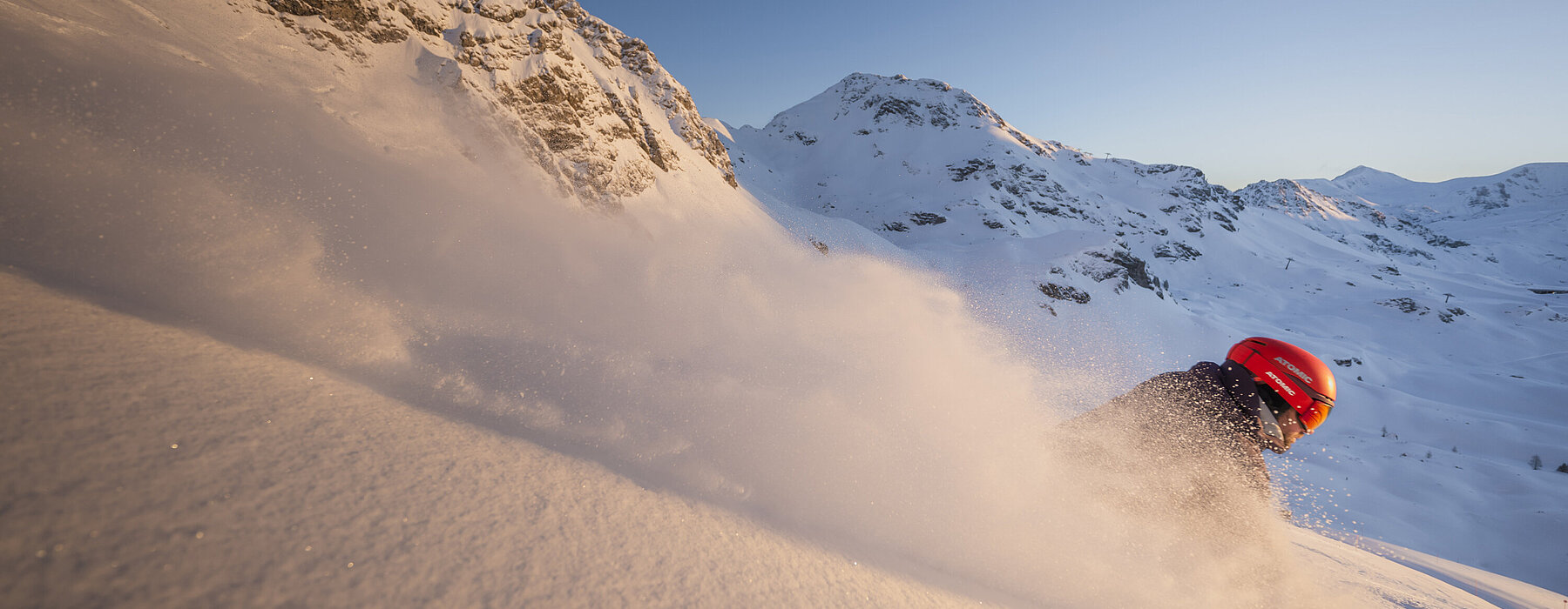 Ski directly before breakfast